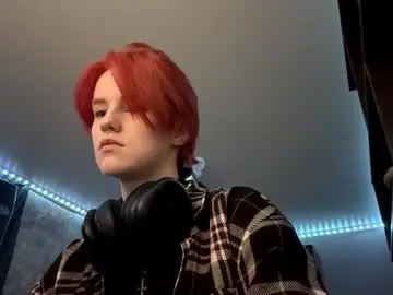 Deaneacedo  live sex cam