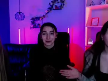 Leslie_bird  live sex cam