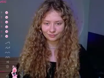 Milounee  live sex cam