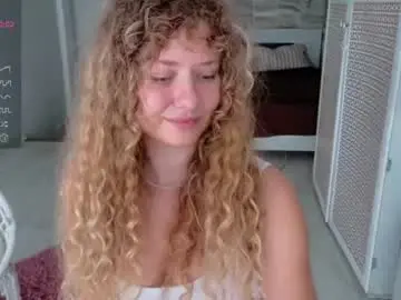 Milounee  live sex cam