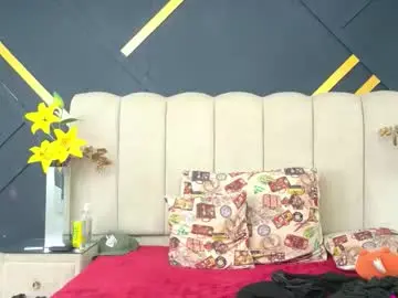 Nikievanz  live sex cam