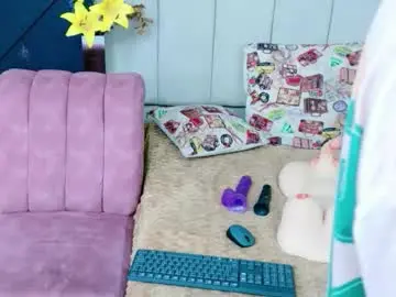 Nikievanz  live sex cam