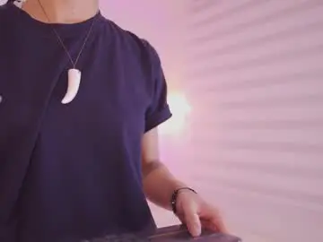 Tommy_blue1  live sex cam