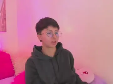 Tommy_blue1  live sex cam