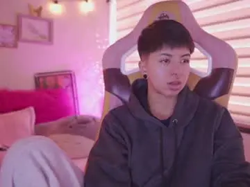 Tommy_blue1  live sex cam