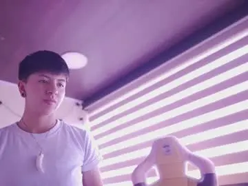 Tommy_blue1  live sex cam