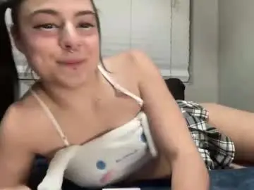 Yourbabyyyxoxo  live sex cam