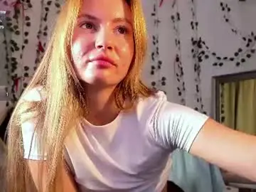 _bellaclark  live sex cam