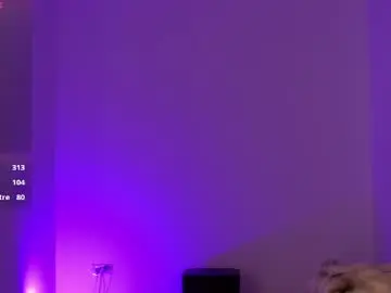 Kyradesire  live sex cam