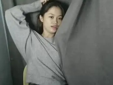 Prettyyy_lovelyyy  live sex cam