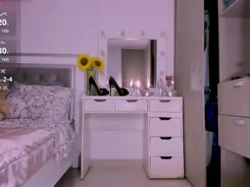 Samanta_65  live sex cam