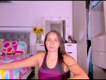 Samanta_65  live sex cam