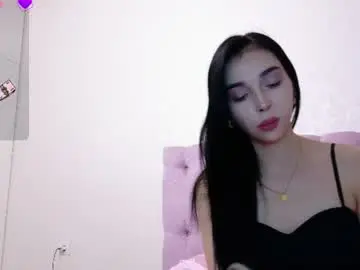 Wowitszizu  live sex cam