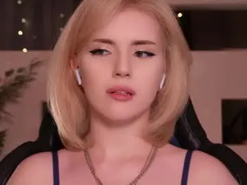 Chriss_foxx  live sex cam