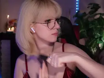 Chriss_foxx  live sex cam