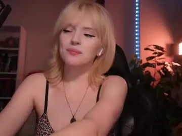 Chriss_foxx  live sex cam