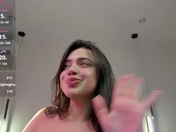 Courtneyyk  live sex cam