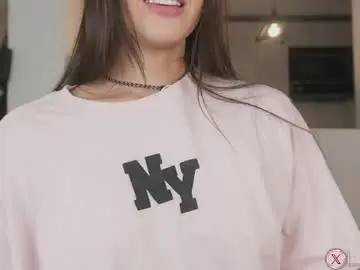Daphne_cooper1  live sex cam