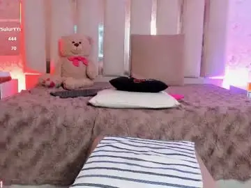 Daphnne_tay  live sex cam