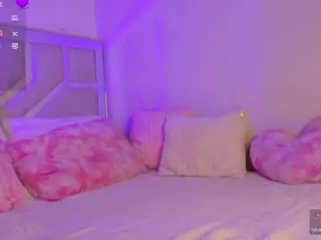 Emma_clive  live sex cam