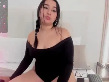 Isaafoox  live sex cam