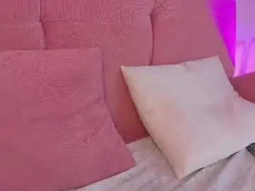 Karina2smith  live sex cam