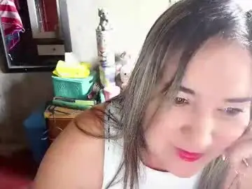 Lachiki11  live sex cam