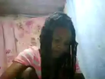 Naylah313  live sex cam