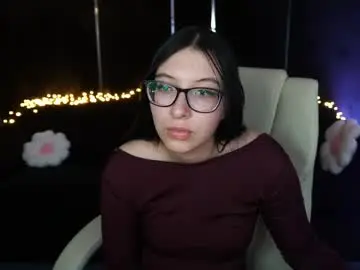 Ssoftaura  live sex cam