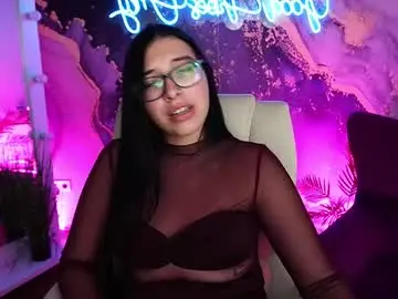 Ssoftaura  live sex cam