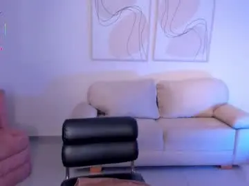 Taralawrence  live sex cam