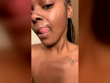 Whitneycrosby6  live sex cam
