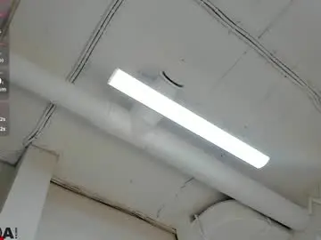 Angel_sapphire_  live sex cam