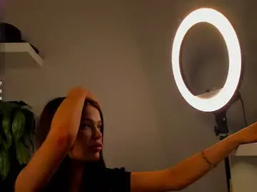 Angel_sapphire_  live sex cam