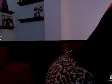 Angel_sapphire_  live sex cam