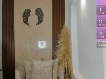 Atiena_  live sex cam