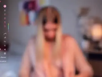 Aureliaabdula  live sex cam