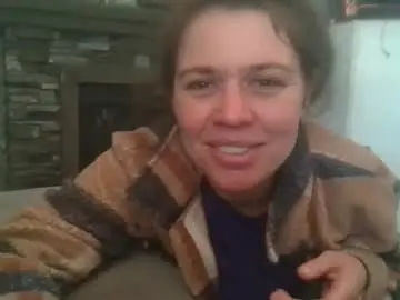 Browneyedlady88  live sex cam
