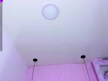 Dayana_harlow2  live sex cam