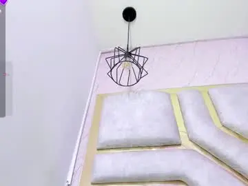 Dayana_harlow2  live sex cam