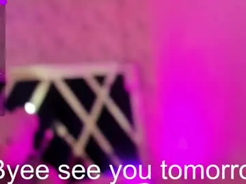 Dayana_harlow2  live sex cam