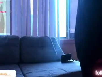 H3llokitty_  live sex cam