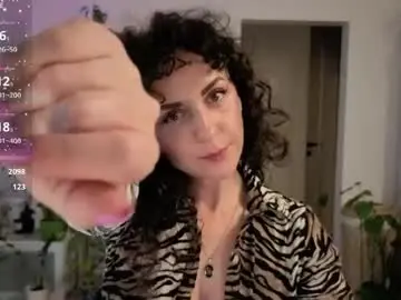 Inakush  live sex cam