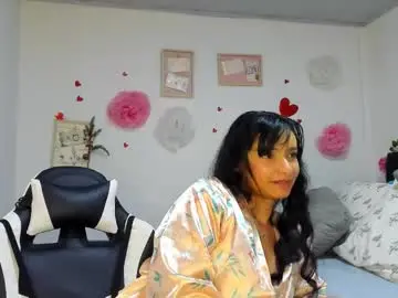 Iris_evans__  live sex cam