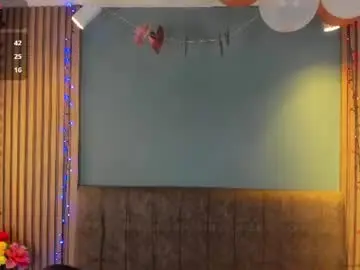 Isisnoir  live sex cam