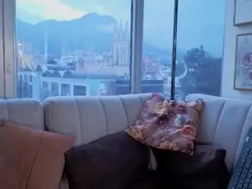 Ivanna_west  live sex cam