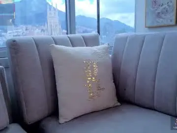 Ivanna_west  live sex cam