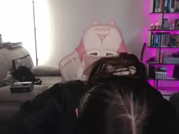 Mari_moore7  live sex cam