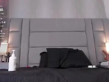 Mia_medina  live sex cam