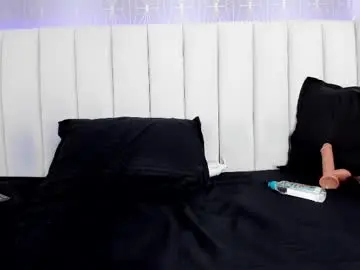 Mia_medina  live sex cam